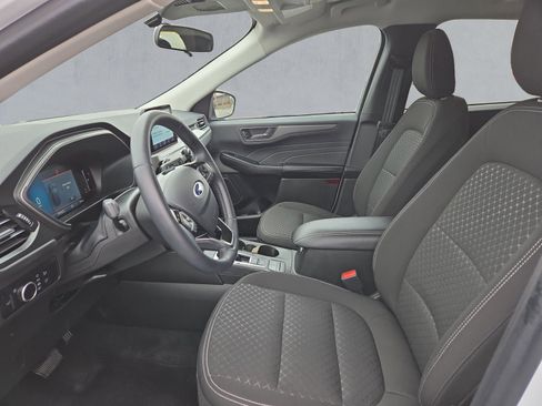 Used 2023 Ford Escape Active image 11