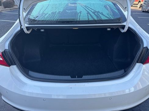 Certified 2024 Chevrolet Malibu LT image 18