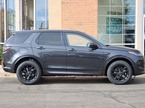 Certified 2025 Land Rover Discovery Sport S image 7