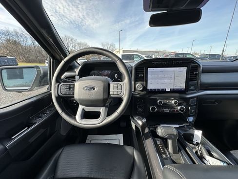 Used 2023 Ford F150 Lariat w/ Equipment Group 502A High image 3