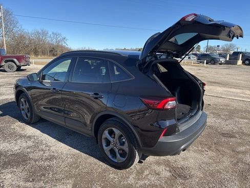 Used 2025 Ford Escape ST-Line image 4