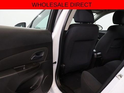 Used 2016 Chevrolet Cruze LT FWD image 25