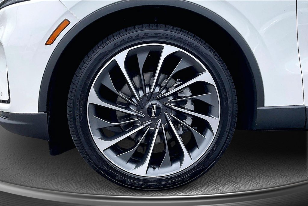 Used 2026 Lincoln Aviator Reserve w/ Luxury Package RWD image 35