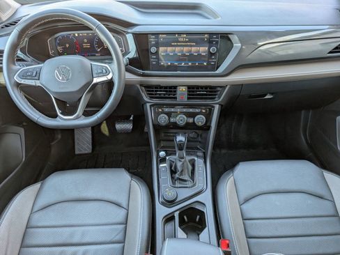 Used 2023 Volkswagen Taos SEL image 16