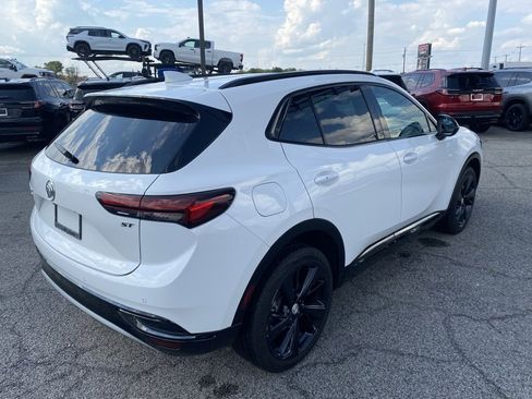 Used 2021 Buick Envision Essence w/ Sport Touring Package image 5