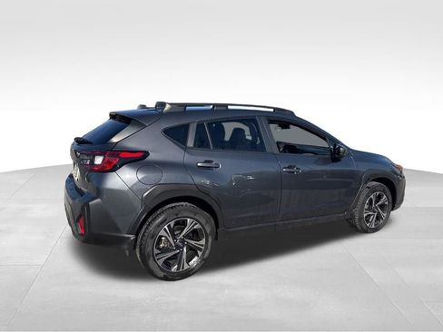 Used 2024 Subaru Crosstrek 2.0i Premium image 9