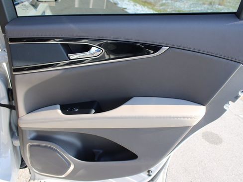 Used 2023 Lincoln Nautilus Reserve w/ Cargo Utility Package image 23