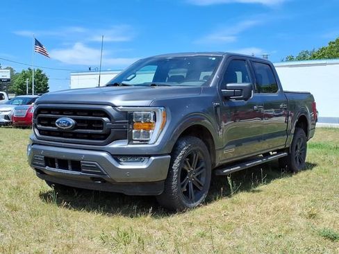 Used 2021 Ford F150 XLT w/ Equipment Group 302A High AWD/4WD image 3