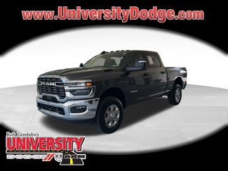 Used 2025 RAM 2500 Big Horn video 1