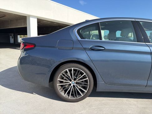 Certified 2023 BMW 540i w/ Premium Package image 5