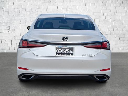New 2025 Lexus ES 350 w/ Premium Package image 5