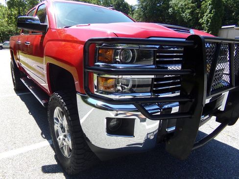 Used 2017 Chevrolet Silverado 2500 LTZ w/ Duramax Plus Package AWD/4WD image 4