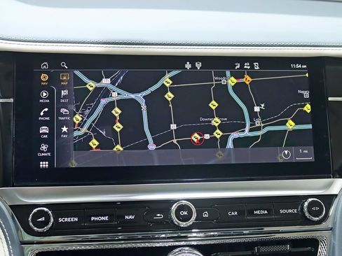 Used 2020 Bentley Flying Spur W12 AWD/4WD image 21
