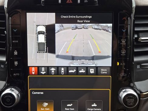 Used 2024 RAM 3500 Limited w/ Towing Technology Group image 20