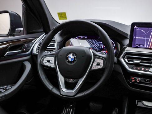 Used 2024 BMW X3 sDrive30i w/ Premium Package w/ZPA image 16