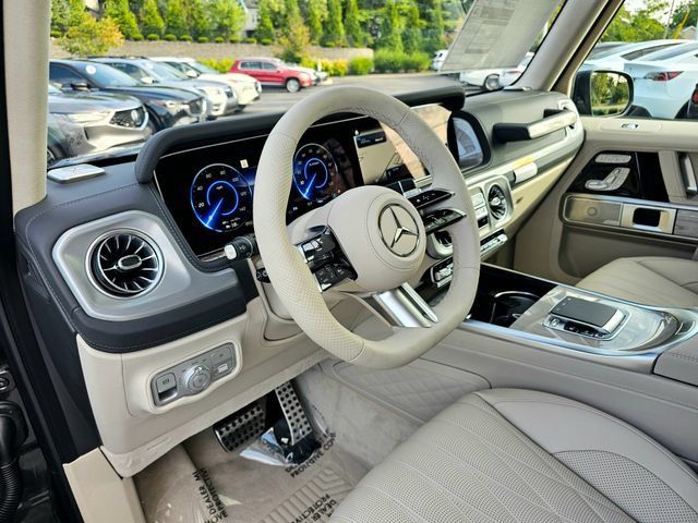 New 2027 Mercedes-Benz G 580 e image 15