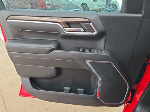 Used 2022 Chevrolet Silverado 1500 LT RWD image 23