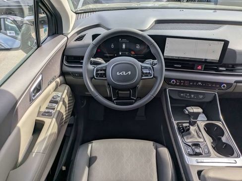 New 2026 Kia Carnival EX FWD image 15