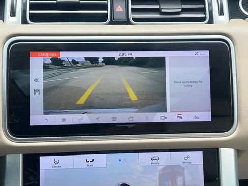 Used 2019 Land Rover Range Rover HSE image 25