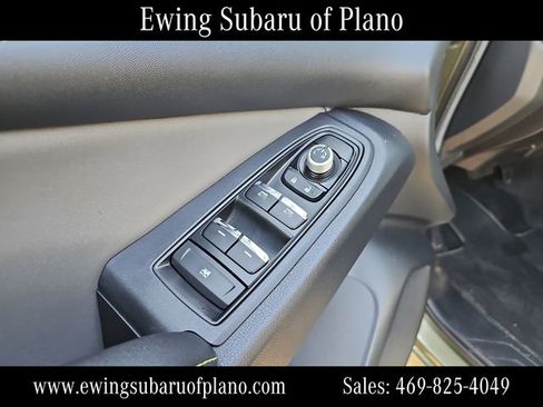 Used 2024 Subaru Ascent Onyx Edition image 11