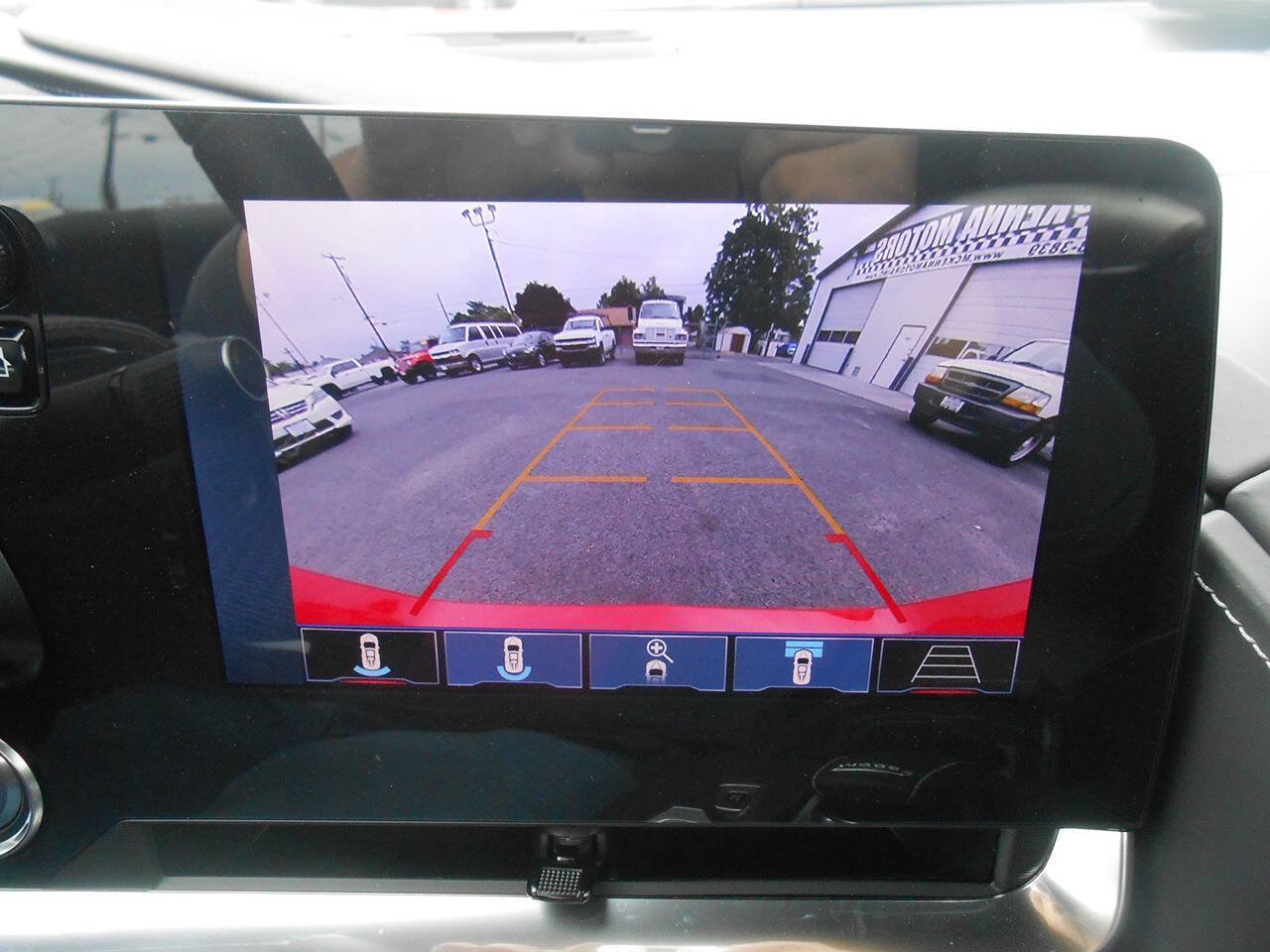 Used 2024 Chevrolet Corvette Z06 RWD image 21
