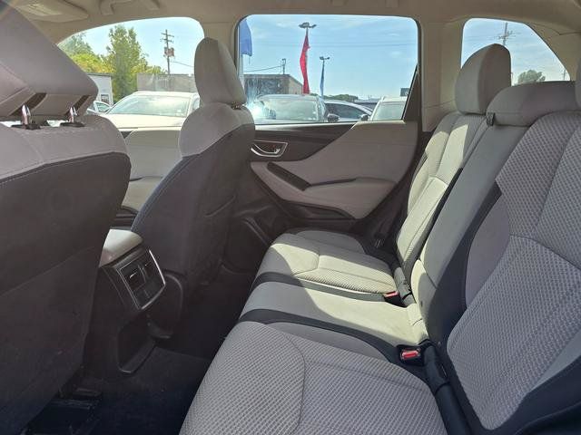 Used 2021 Subaru Forester Premium AWD/4WD image 13