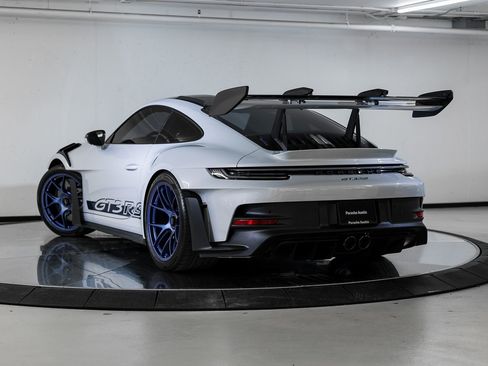 Certified 2025 Porsche 911 GT3 RS image 3