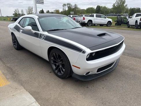 Certified 2023 Dodge Challenger R/T w/ T/A Package RWD image 5