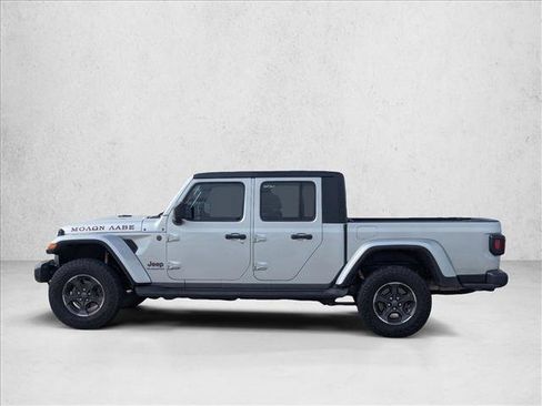 Used 2022 Jeep Gladiator Rubicon w/ Cold Weather Group image 8