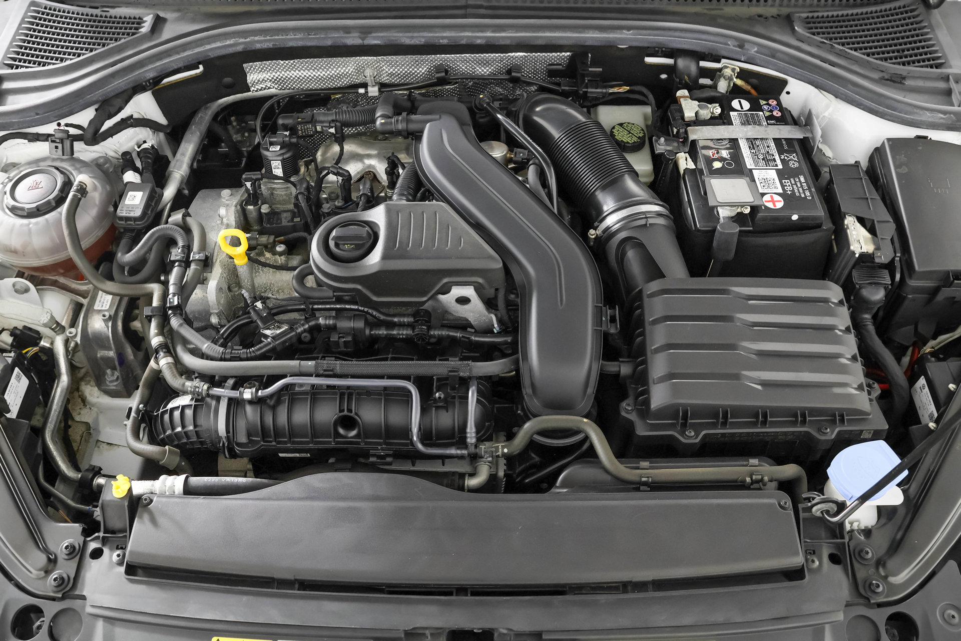 Used 2023 Volkswagen Jetta SE FWD image 48