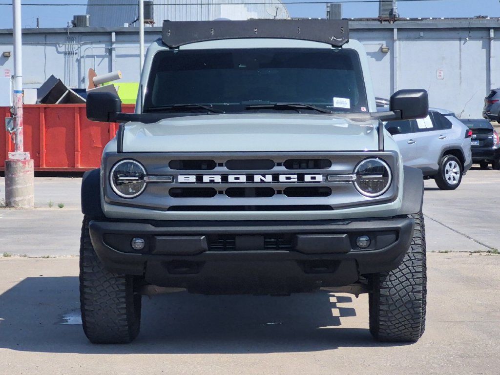 Used 2024 Ford Bronco Big Bend w/ Sasquatch Package AWD/4WD image 9