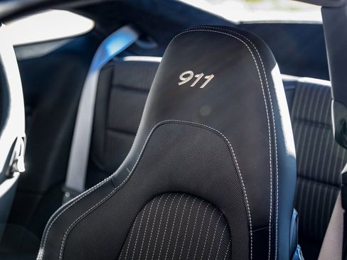 Used 2018 Porsche 911 Carrera T image 29