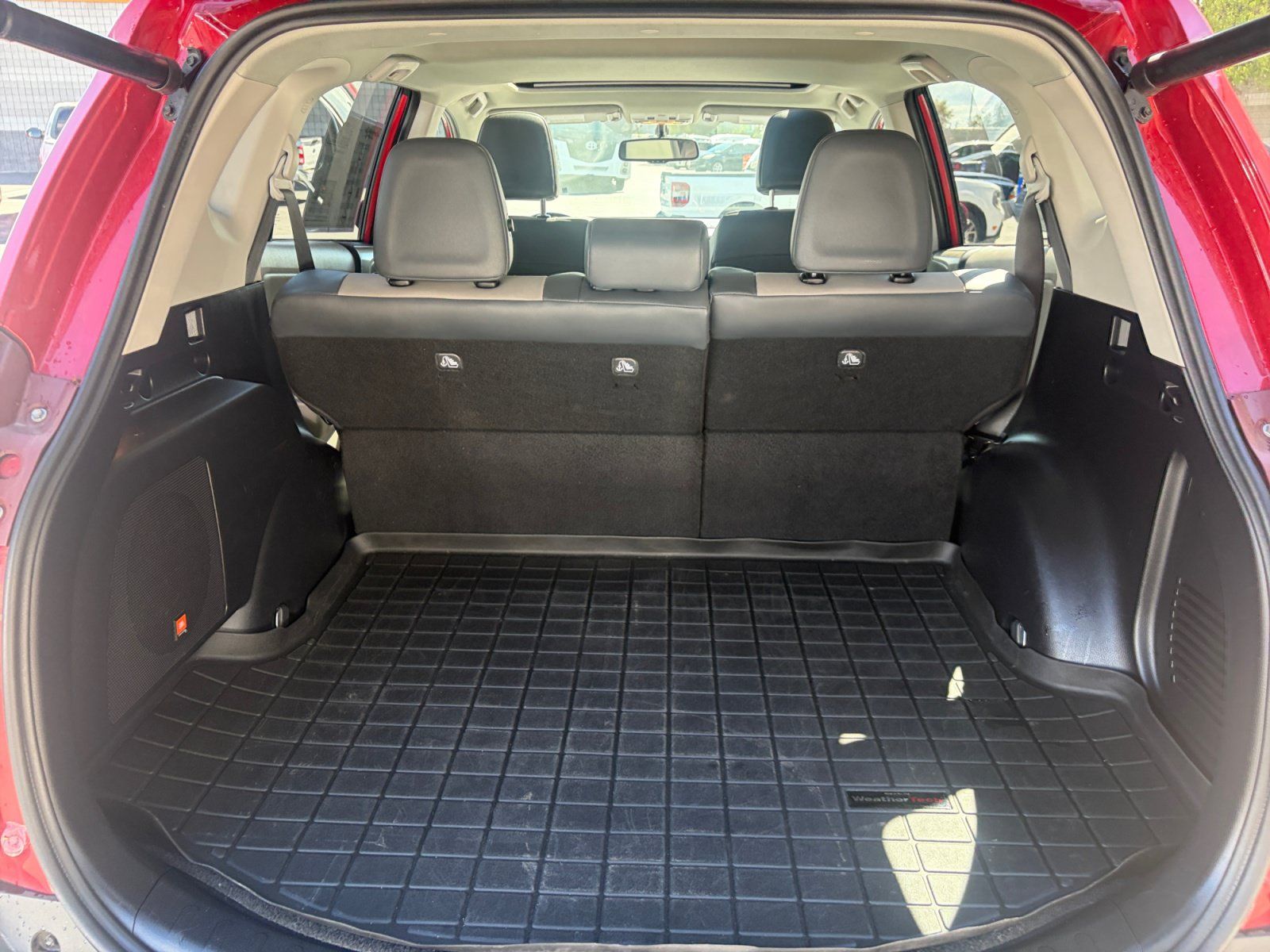 Used 2013 Toyota RAV4 Limited AWD/4WD image 21