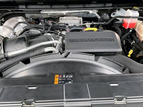 Used 2023 Chevrolet Silverado 2500 Custom w/ Custom Value Package AWD/4WD image 10