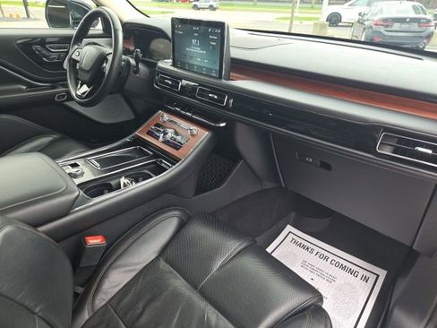 Used 2023 Lincoln Aviator Reserve w/ Equipment Group 201A image 28