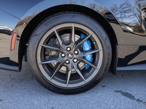 Used 2024 Ford Mustang Dark Horse image 10