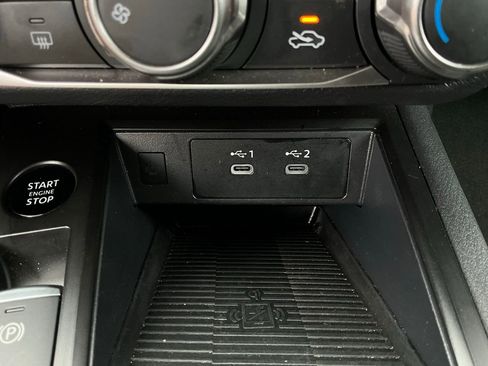 Used 2025 Nissan Kicks SV image 23