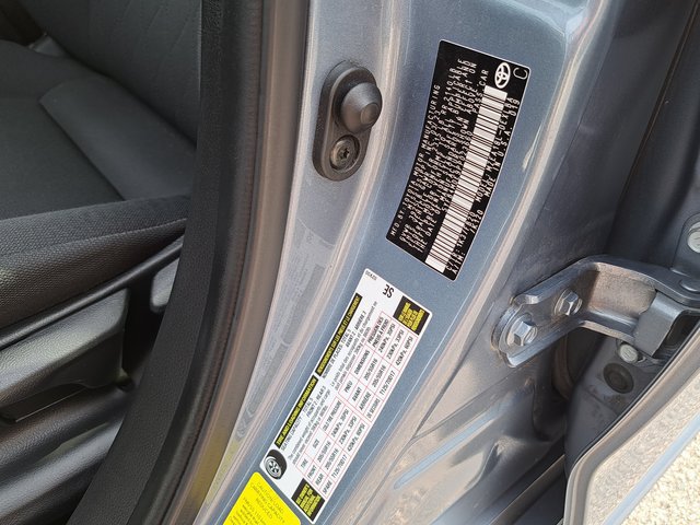 Used 2023 Toyota Corolla LE FWD image 27