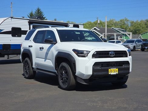 New 2026 Toyota 4Runner SR5 RWD image 2