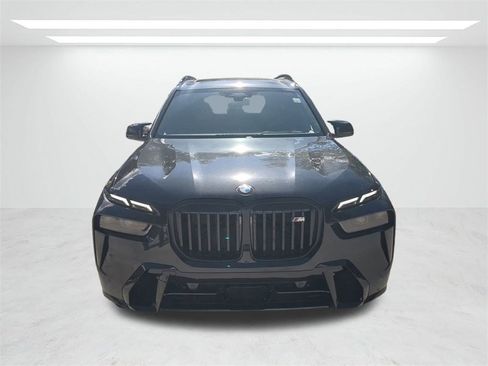New 2026 BMW X7 M60i image 9