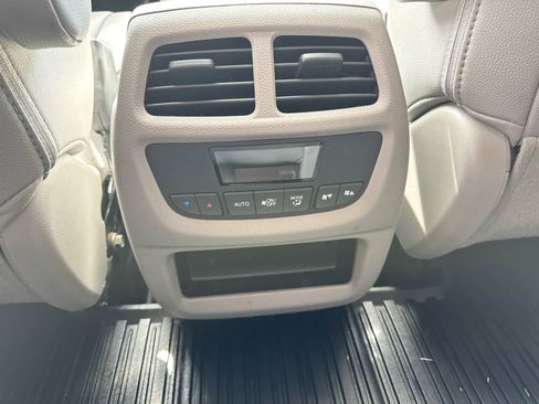 Used 2017 Honda Pilot EX-L image 35