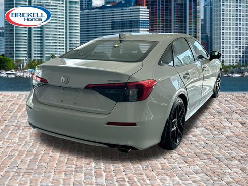 Used 2023 Honda Civic Sport image 3