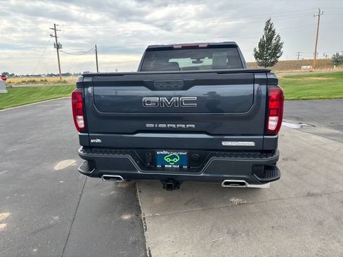 Certified 2021 GMC Sierra 1500 Elevation w/ LPO, Elevation Black Package AWD/4WD image 4