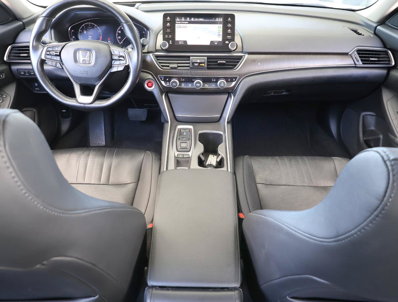 Used 2019 Honda Accord Touring image 16