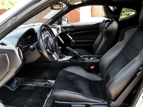 Used 2014 Subaru BRZ Limited w/ Popular Package #1A image 4