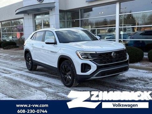New 2026 Volkswagen Atlas Cross Sport SE AWD/4WD image 1