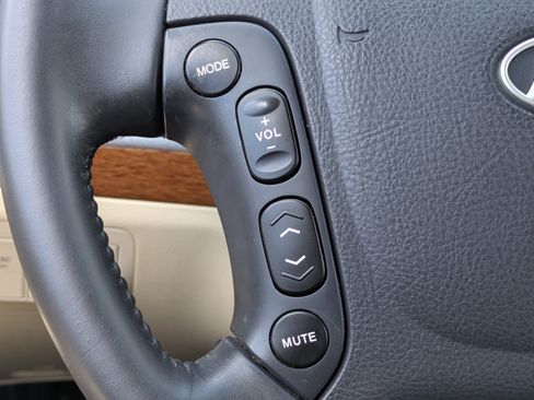 Used 2008 Hyundai Santa Fe SE FWD image 20