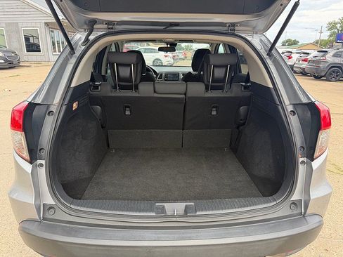 Used 2022 Honda HR-V EX image 5