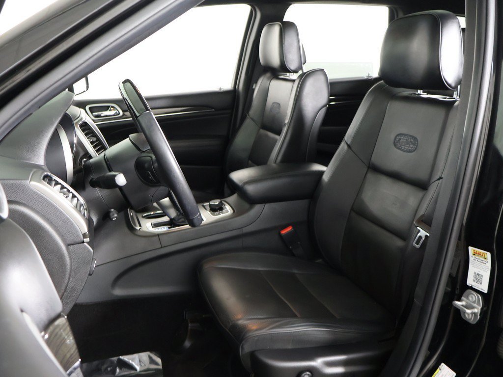 Used 2018 Jeep Grand Cherokee Overland AWD/4WD image 34
