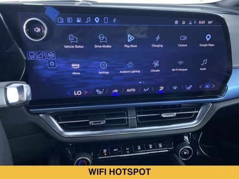 Certified 2024 Chevrolet Equinox EV LT FWD image 5
